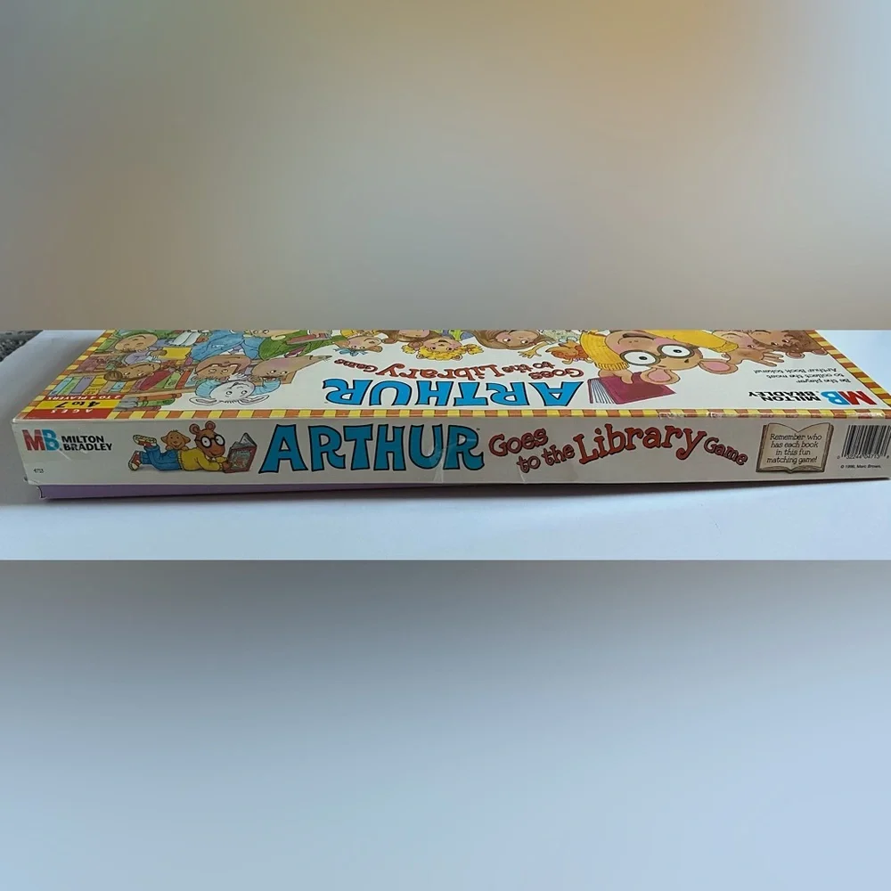 Vintage ‘96 Milton Bradley Arthur Goes to the Library board game memory match